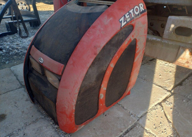 kapota-zetor-forterra-big-0