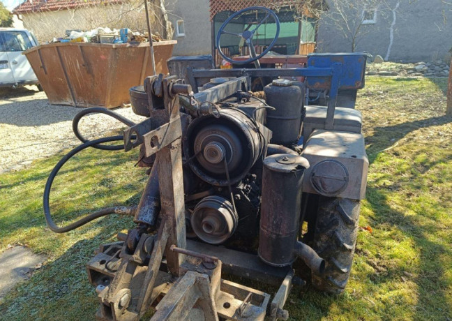 domaci-traktor-agrostroj-prostejov-big-2