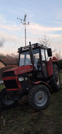 zetor-8111-big-0