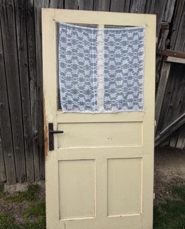 predam-stare-drevene-dvere-100x212cm-big-0
