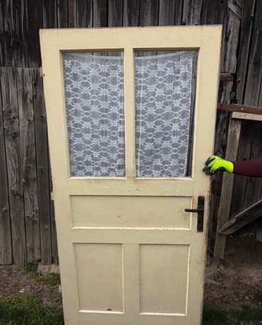 predam-stare-drevene-dvere-100x212cm-big-1