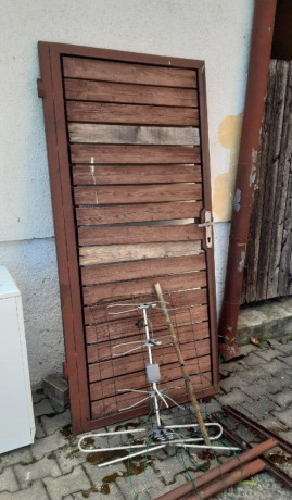 branove-kridla-s-kovovym-ramom-vyska-200-cm-big-2