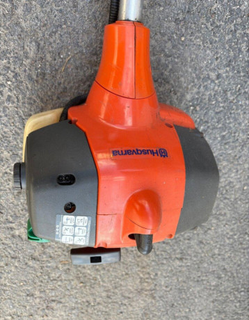 krovinorez-husquarna-125r-big-1