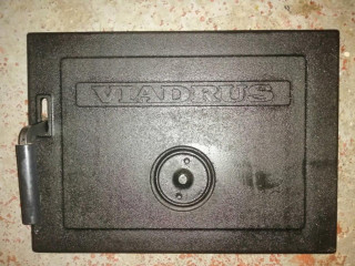 viadrus-u26-dvierka-horne-a-dolne