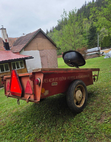 predam-brzdennu-vlecku-za-malotraktor-agzat-big-2