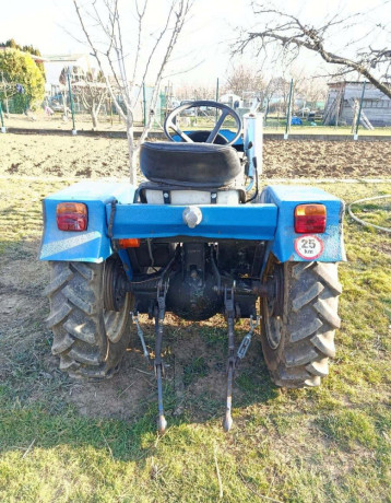 predam-malotraktor-big-1