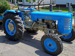 traktor-3011
