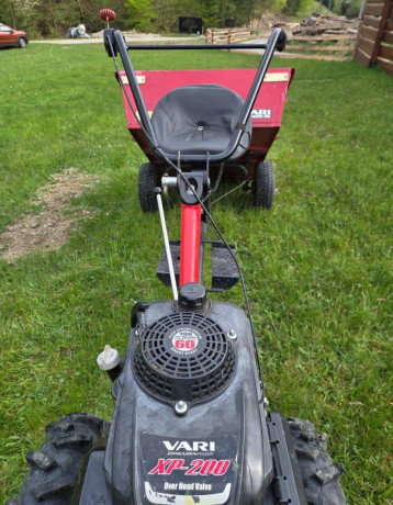 predam-zahradny-special-malotraktor-agzat-big-4