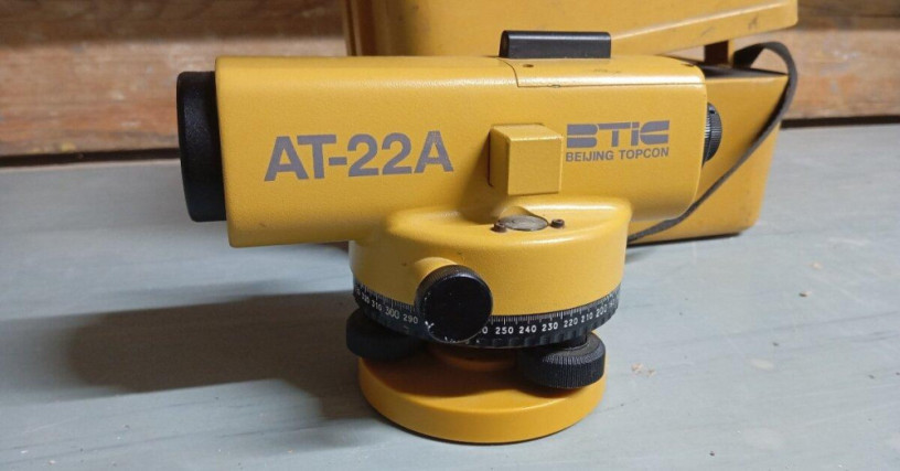 opticky-nivelak-topcon-at-22a-big-2