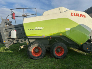 lis-na-hranate-baliky-claas-quadrant-3300