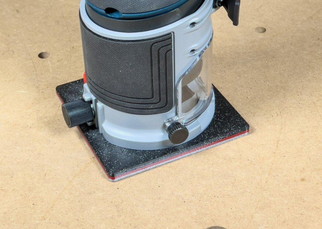 stvorcova-zakladna-100x100-mm-pre-bosch-gkf18v-big-3