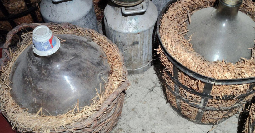 demizony-50l-opletane-demizony-hlinikove-konvy-big-3