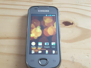 samsung-i5801-galaxy-appolo