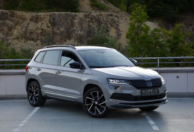 skoda-karoq-20-tsi-evo-sportline-4x4-dsg-140kw190hp-a7-big-3