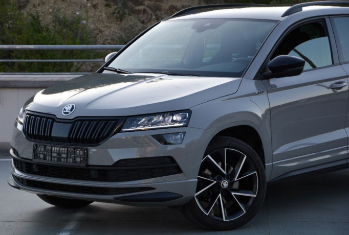 skoda-karoq-20-tsi-evo-sportline-4x4-dsg-140kw190hp-a7-big-0