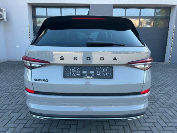 skoda-kodiaq-20-tdi-scr-evo-sportline-dsg-big-3