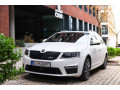 skoda-octavia-combi-20-tdi-dpf-rs-dsg-135kw184hp-a6-small-0