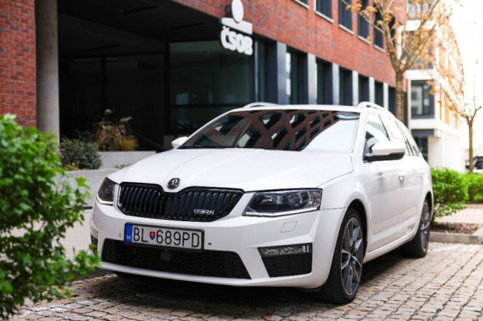 skoda-octavia-combi-20-tdi-dpf-rs-dsg-135kw184hp-a6-big-0