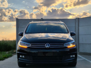 volkswagen-touran-20-tdi-scr-150k-comfortline-dsg-110kw150hp-a7
