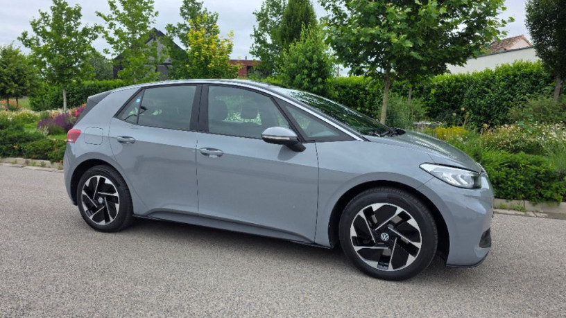 volkswagen-id3-pro-performance-62-kwh-150kw204hp-a1-big-0