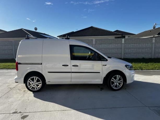 volkswagen-caddy-combi-combi-81kw-cngbenzin-manual-big-2