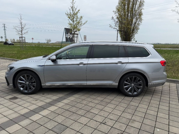 volkswagen-passat-variant-gte-phev-big-1