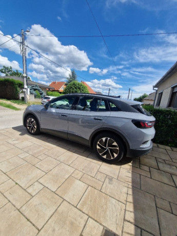 volkswagen-id4-id4-pro-77-kwh-128kw174hp-a1-big-0