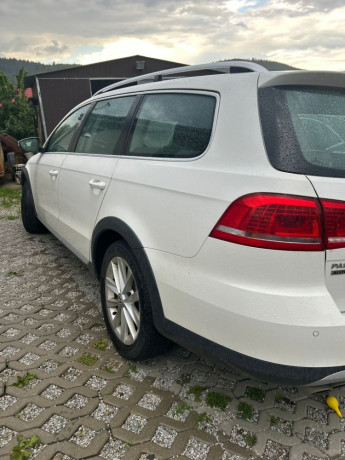 volkswagen-passat-variant-passat-alltrack-20-tdi-bmt-4motion-103kw140hp-m6-big-1