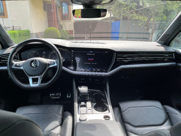 volkswagen-touareg-30-v6-tdi-scr-286k-r-line-4motion-tiptronic-210kw285hp-a8-big-3