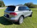 volkswagen-touareg-small-1