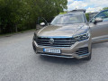 volkswagen-touareg-30-v6-tdi-scr-elegance-4motion-tiptronic-170kw231hp-a8-small-2