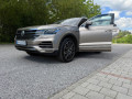 volkswagen-touareg-30-v6-tdi-scr-elegance-4motion-tiptronic-170kw231hp-a8-small-3