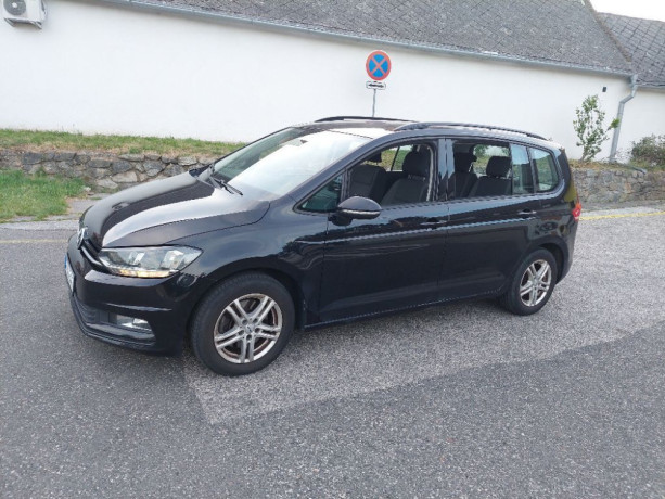 volkswagen-touran-16-tdi-scr-bmt-115k-comfortline-dsg-eu6-85kw115hp-a7-big-0