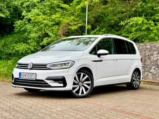 volkswagen-touran-18-tsi-bmt-180k-r-line-highline-dsg-132kw180hp-a7-big-0