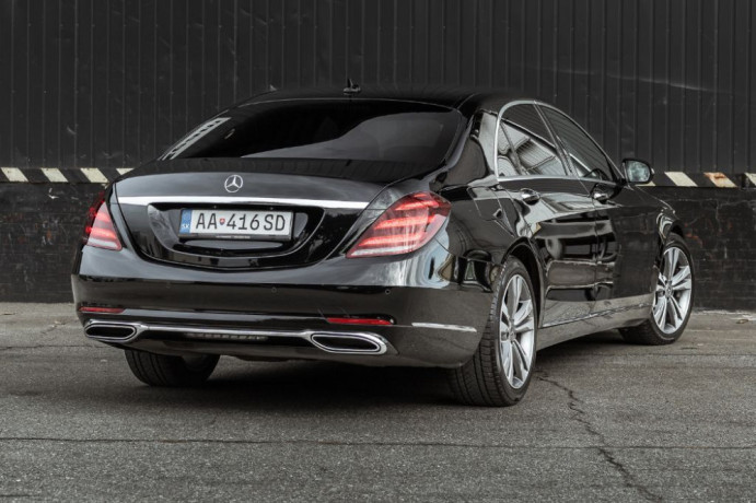 mercedes-benz-s-trieda-320cdi-big-3