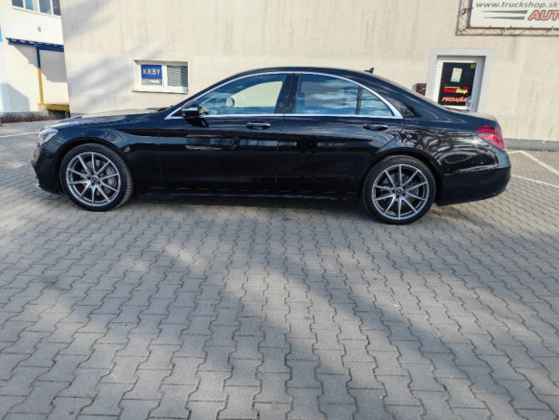 mercedes-benz-s-trieda-400d-big-1