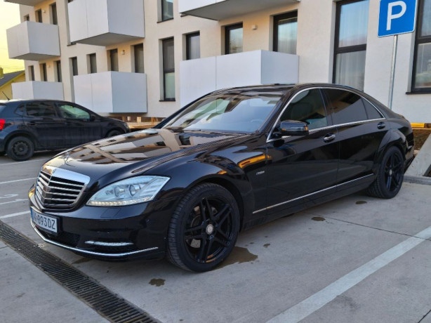 mercedes-benz-s-trieda-s400-long-hybrid-big-2