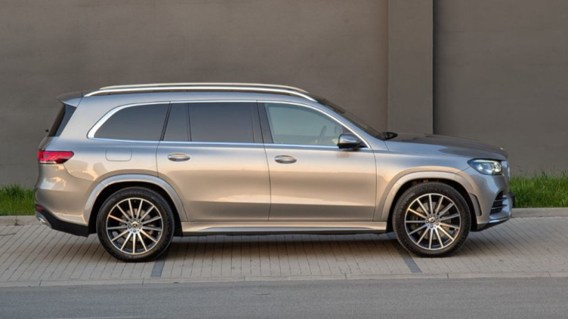 mercedes-gls-400-d-4matic-at-big-2