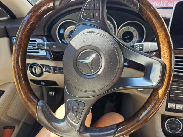 mercedes-benz-cls-350-4m-big-3