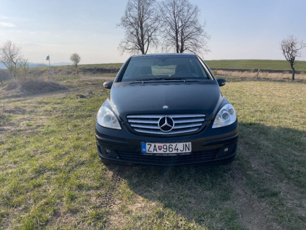 mercedes-benz-b-trieda-mercedes-benz-b-trieda-big-0