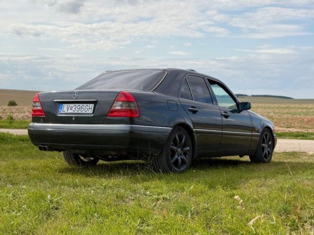 mercedes-benz-c-trieda-mercedes-benz-c-trieda-big-2