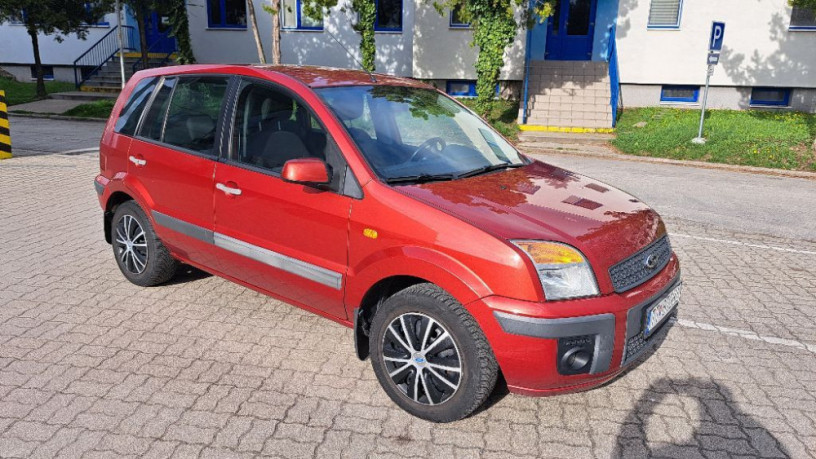ford-fusion-14-benzin-big-0