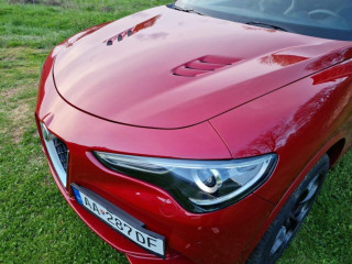 alfa-romeo-stelvio-quadrifoglio-510