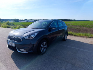 kia-niro-16-gdi-hybrid-gold-772-kw