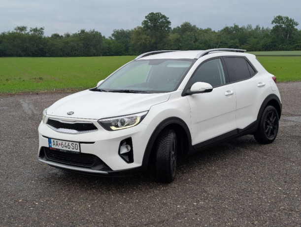kia-stonic-14-d-cvvt-silver-74kw100hp-m6-big-0