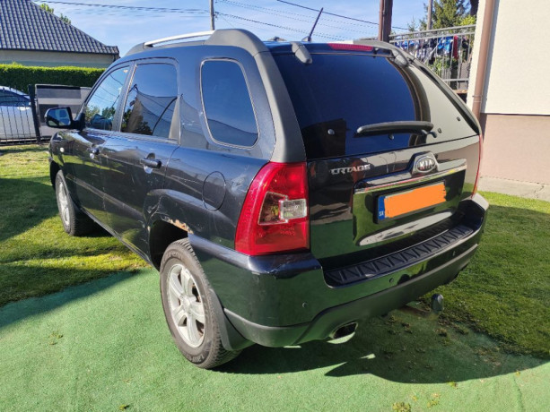 kia-sportage-20-crdi-vgt-2wd-lx-slovakia-110kw150hp-m6-big-1