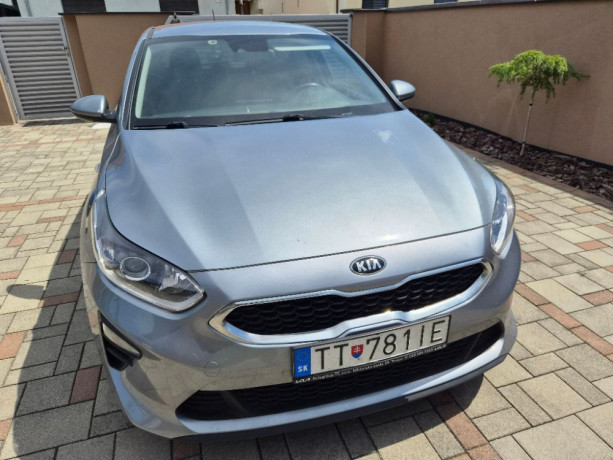 kia-ceed-14-silver-2020-73-kw-63200-km-big-1