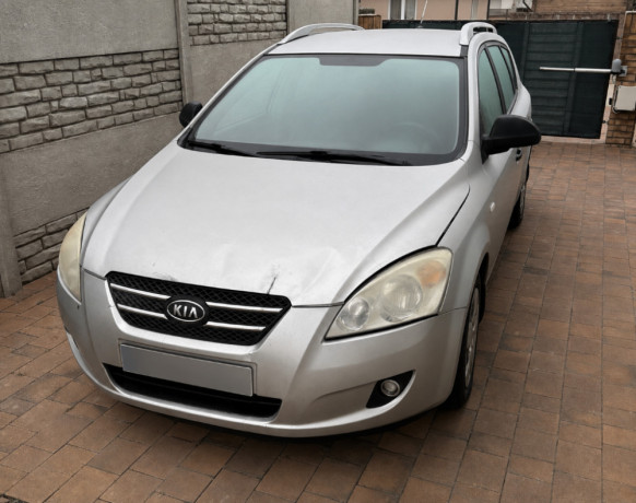 kia-ceed-sw-ceed-sw-14-cvvt-16v-ex-80kw109hp-m5-big-0