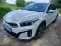 kia-xceed-15-t-gdi-118kw-7dct-rezervovane-small-1