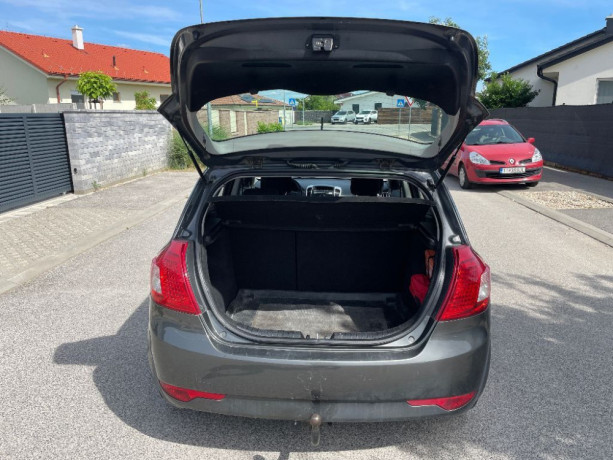 kia-ceed-14-big-2